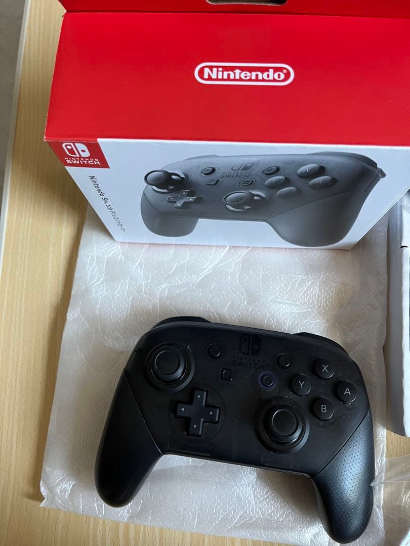 【美品】Nintendo Switch本体　プロコントローラ付き