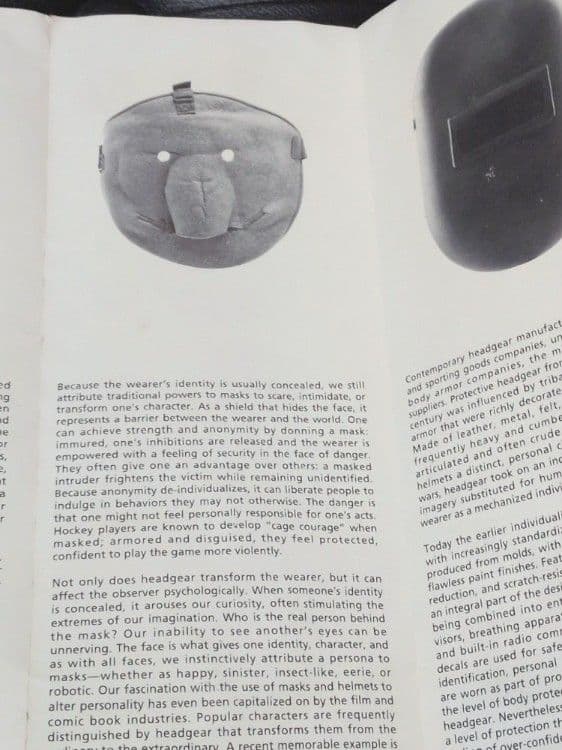 MOMAModern Masks and Helmets 展覧会カタログ