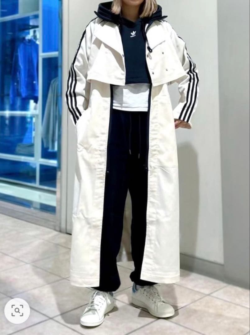 アディダスオリジナルス　トレンチコート　あのちゃん　入手困難　M