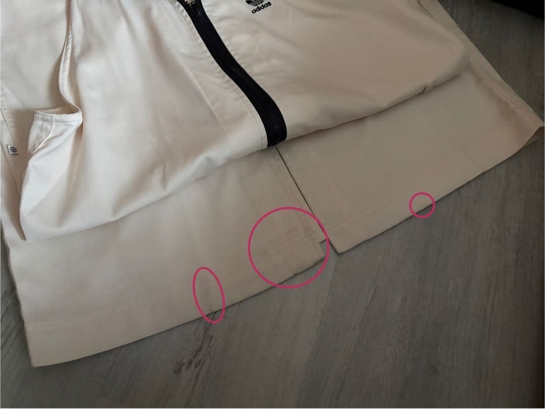 アディダスオリジナルス　トレンチコート　あのちゃん　入手困難　M