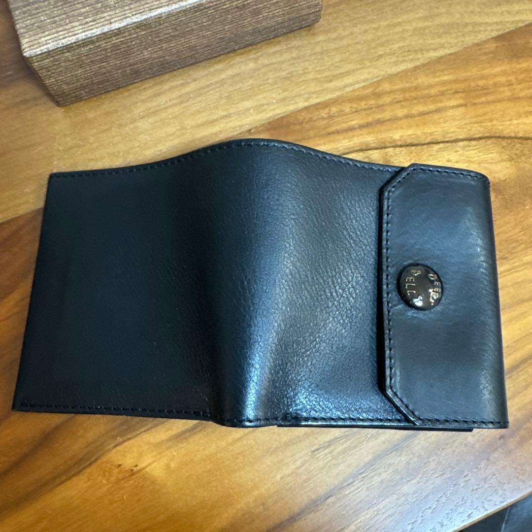 ビアベリー　黒 レザー 二つ折り財布