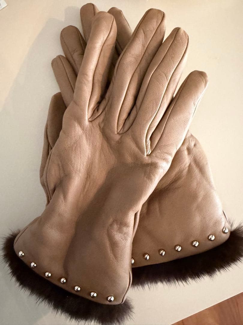 エルメス　ミンク革グローブ