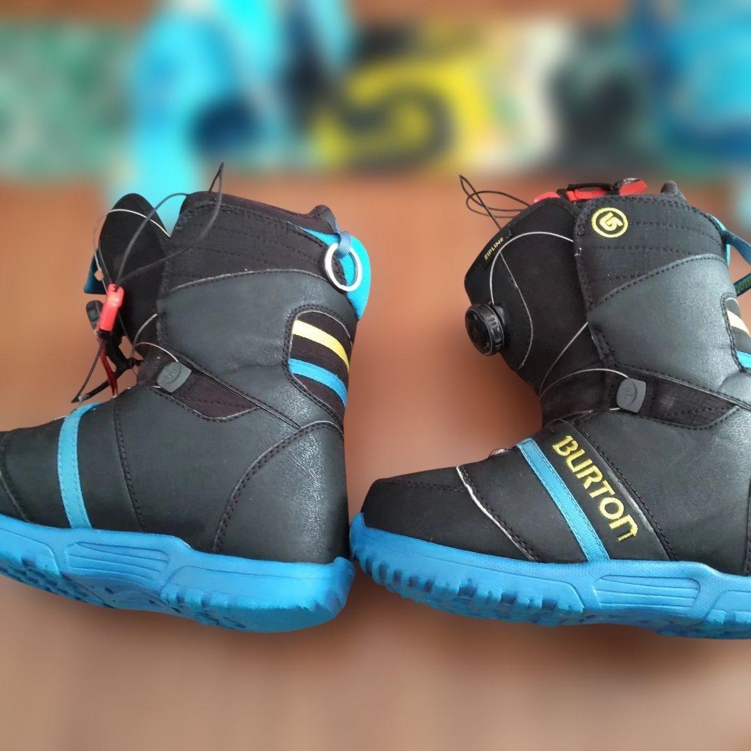 BURTONチョッパー 子供スノーボードセット 111 ブーツ 23cm