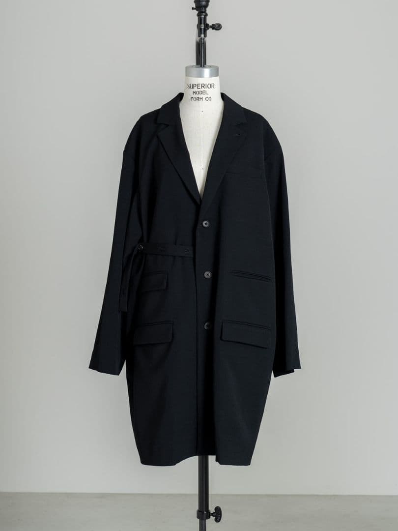 【新品未使用タグ付き】qualia signature jacket deres