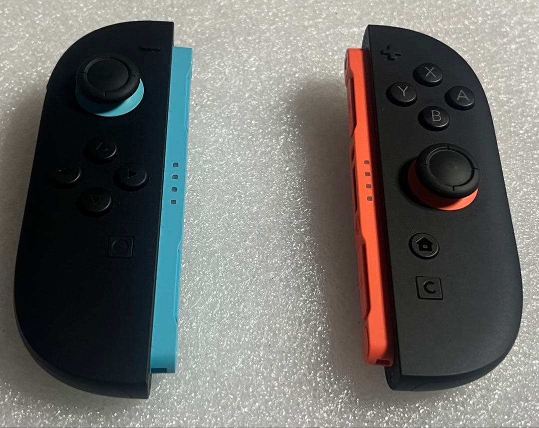 中古ニンテンドーSwitch2+パケ版マリオカートワールド+Switchプロコン