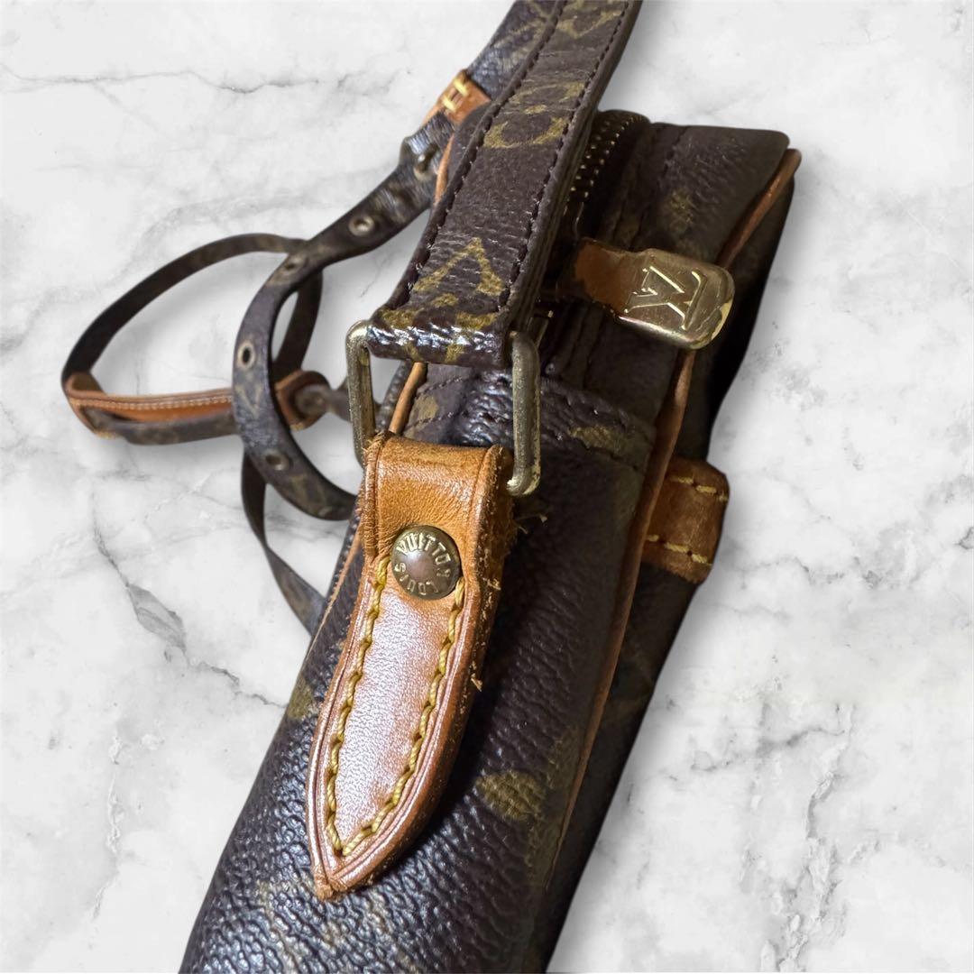 Louis Vuitton ショルダーバッグ ダヌーブ ルイ・ヴィトン