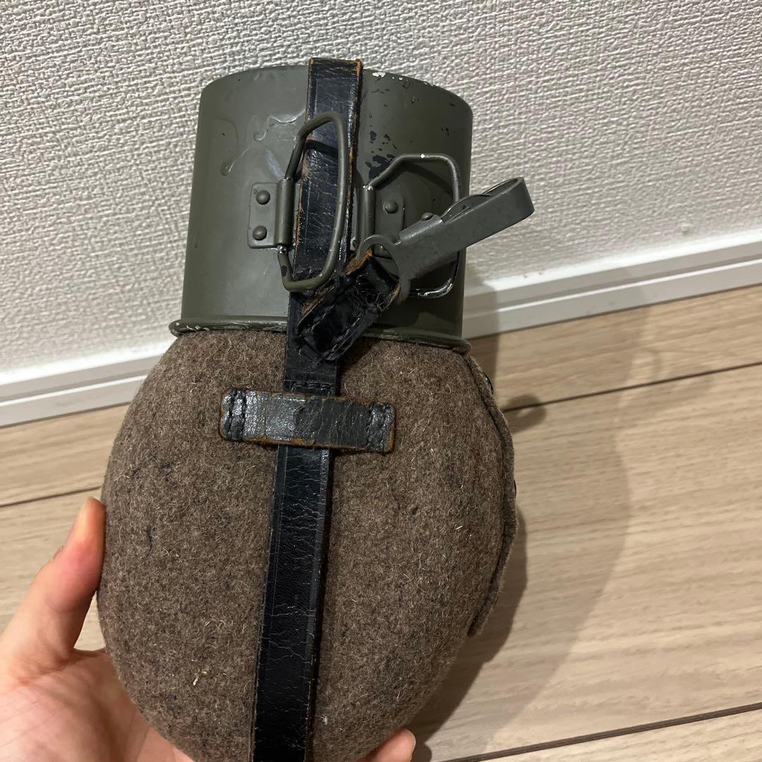 ノ*ー様 WWⅡドイツ軍／M31型アルミカップ付水筒 ドイツ国防軍 第二次世界大
