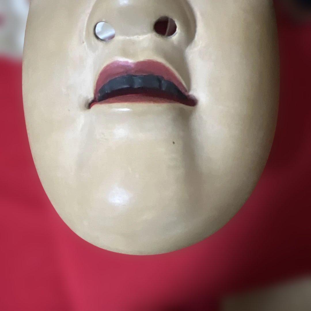 面打師【関野鶴声(鶴聲)】作 「小面」 柔らかな気品を呈する女面 共箱