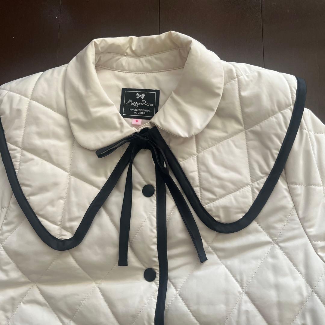 mezzo piano junior ビッグカラー付きキルティングブルゾン150