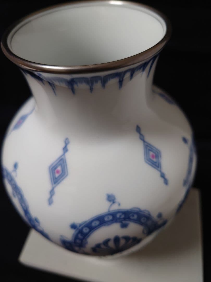 [超美品]大倉陶園花瓶　27cm