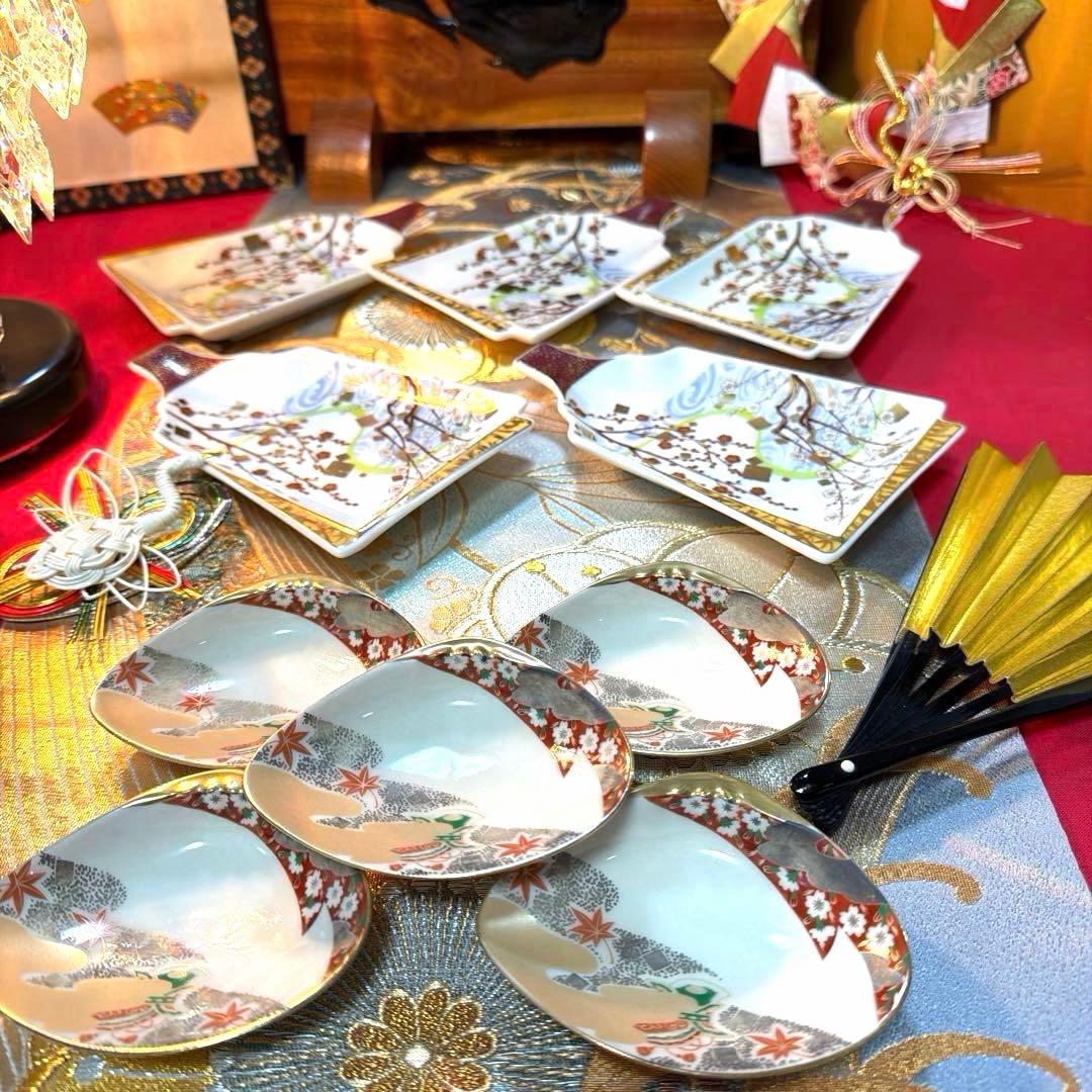 前畑陶器　庫山窯初梅　羽子板皿　春秋貝型　珍味入れ　豪華箸置き　No.4-47