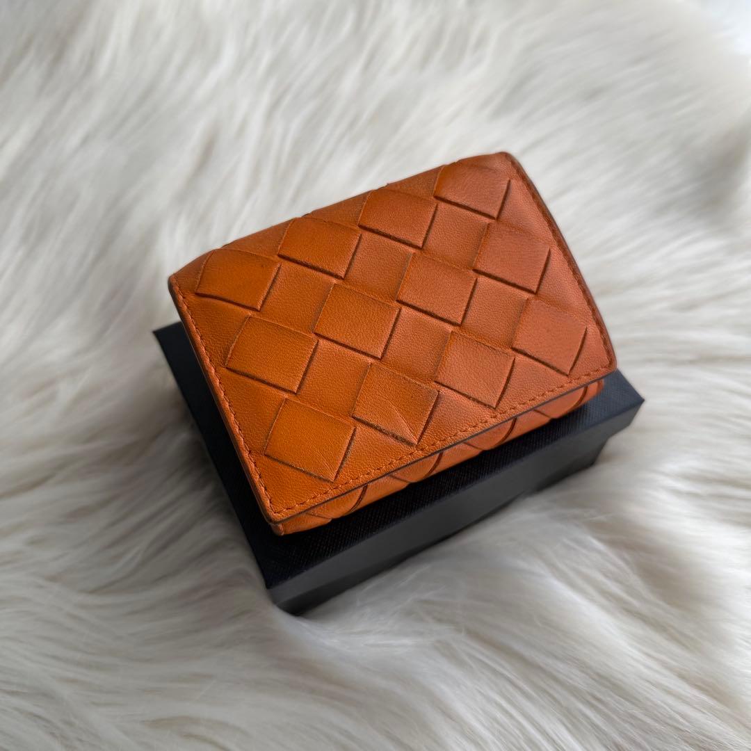 ボッテガヴェネタ イントレチャート コンパクトウォレット 三つ折り財布 オレンジ