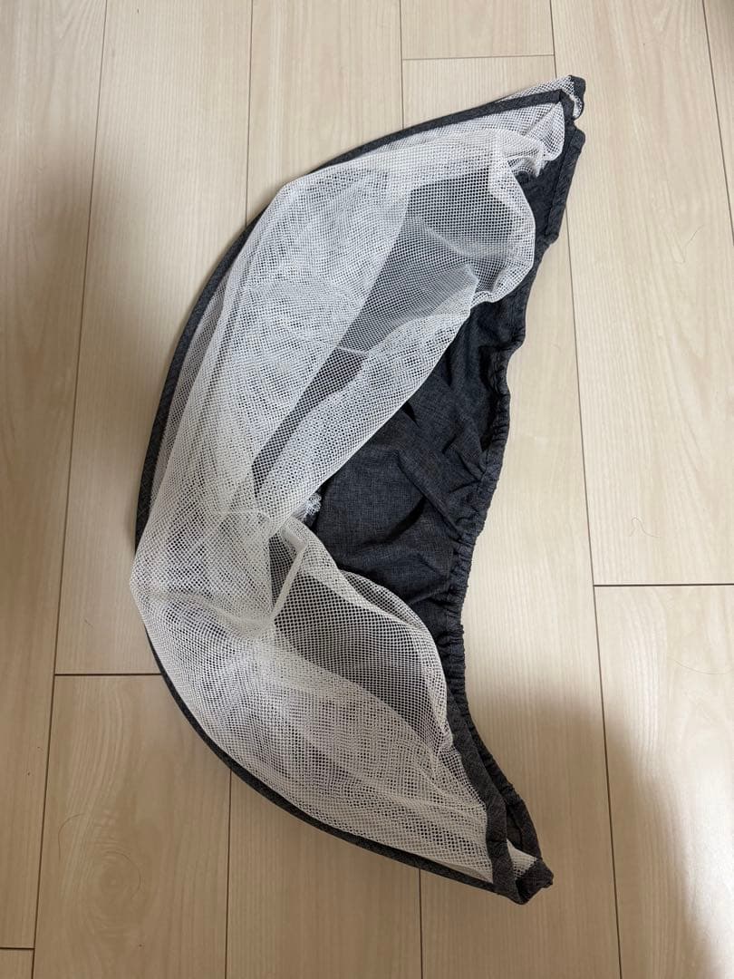 【美品】UBRAVOO 折りたたみベビーベッド