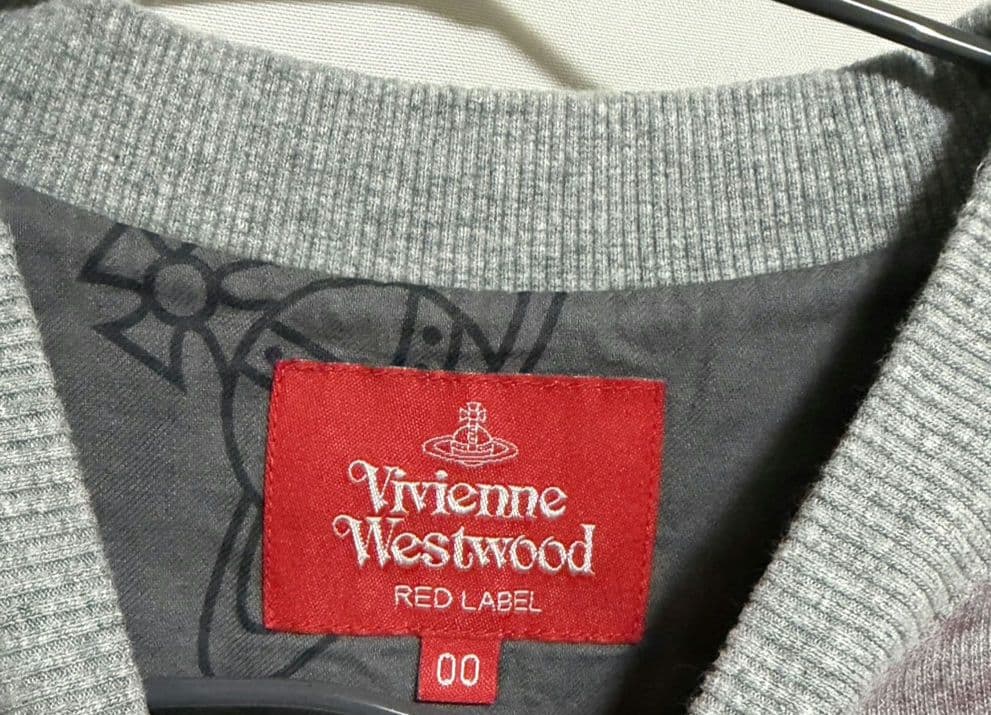 vivienne ヴィヴィアン　美品