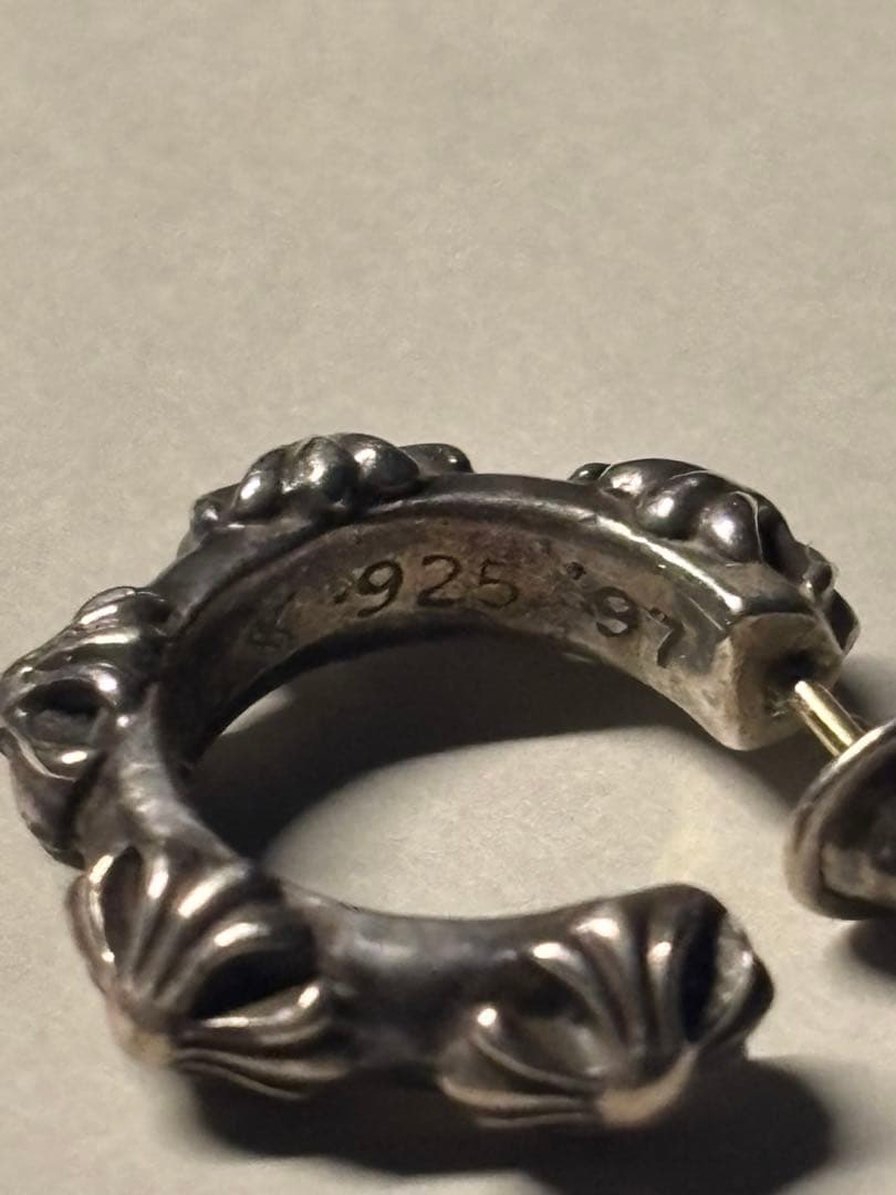 CHROME HEARTS クロムハーツ　クロスバンド フープピアス