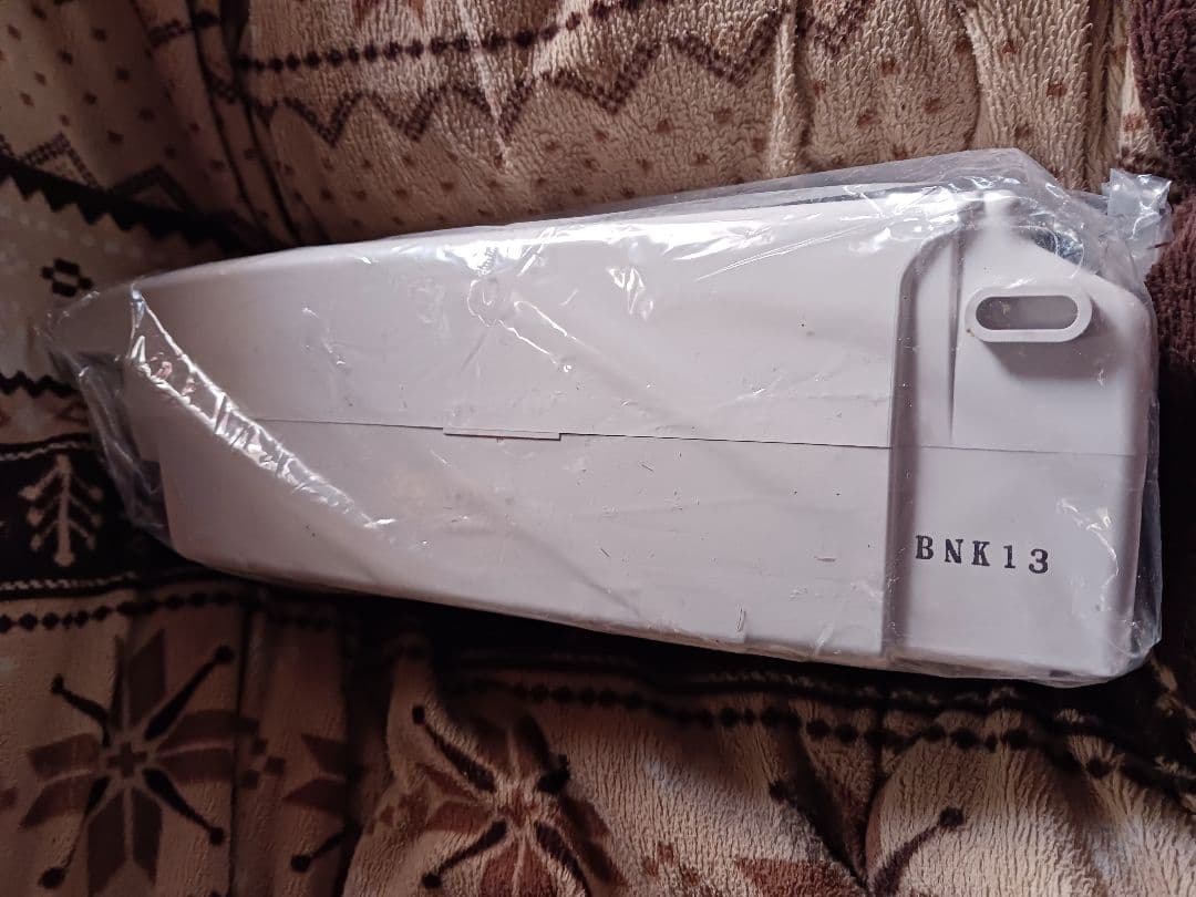 ブリジストンのアシスト自転車のバッテリ、新品、みしよう