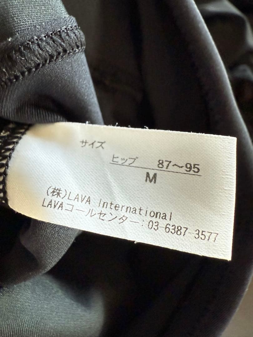 LAVA パーフェクトフォーム 着圧トップス、レギンス セット