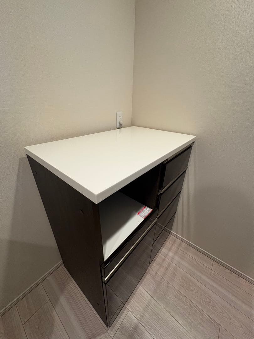 ゆきまろ【送料込】出品5月上旬まで　キッチンボード　幅80cm ニトリ