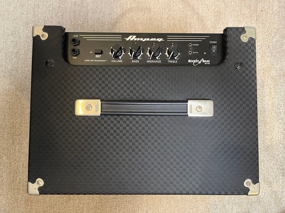 ベース Ampeg ROCKET BASS RB-108