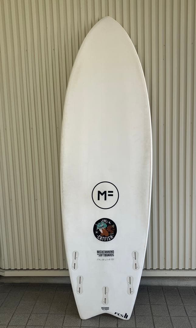 ミックファニングソフトボード　CAT FISH 5'8 サーフボード 送料込み