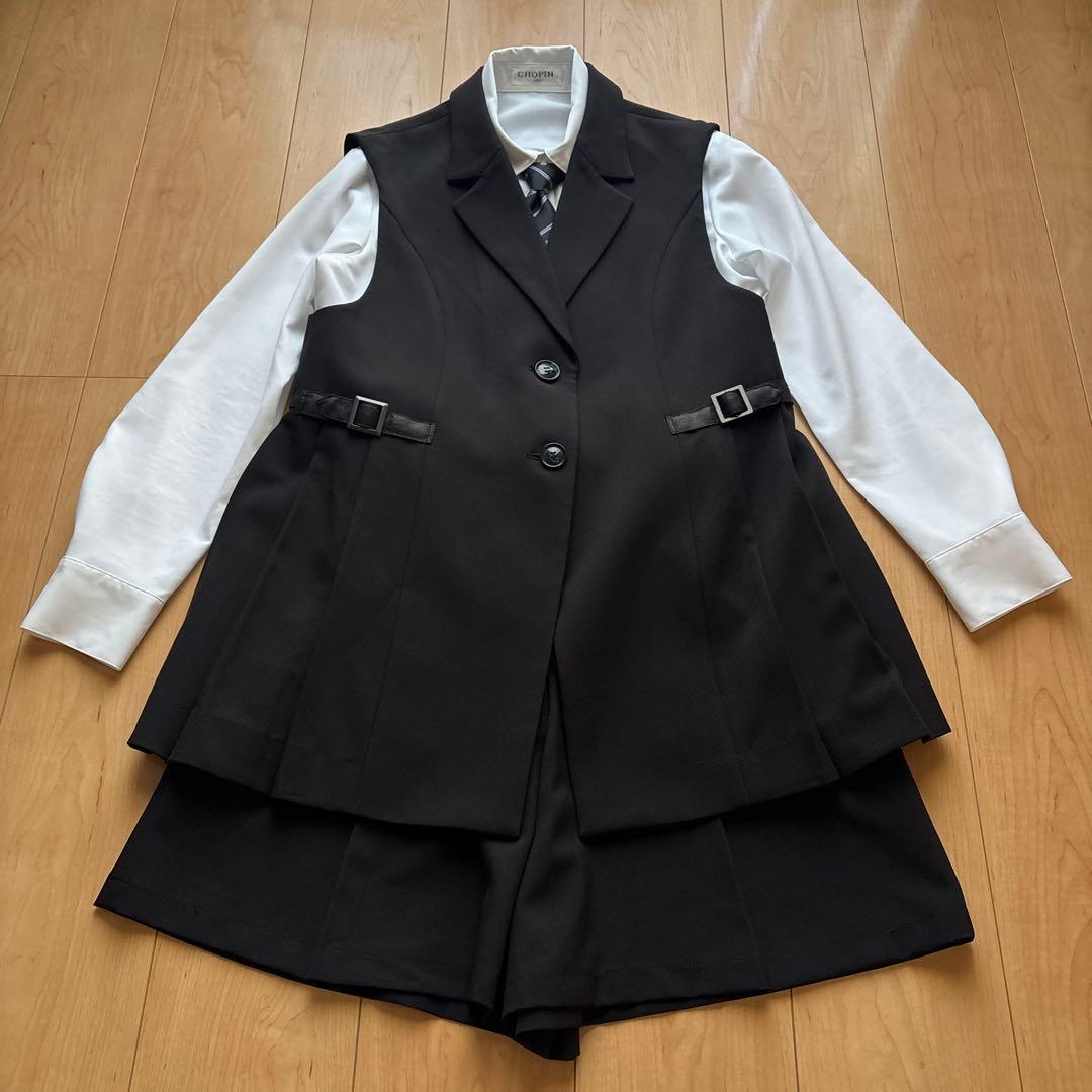 160㎝　CHOPIN プリーツジレスーツ　黒　卒服　フォーマルスーツ