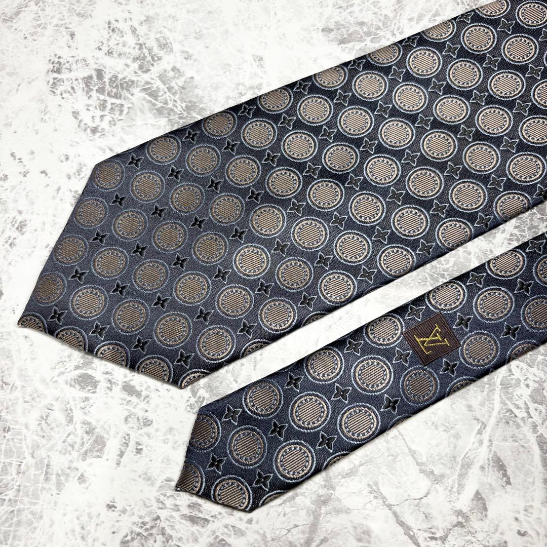 ✨未使用級✨ ルイヴィトン 幾何学模様 モノグラム 濃紺 高級 光沢 ネクタイ