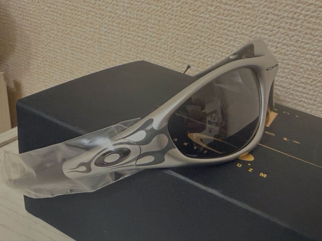 オ*ン様 OAKLEY MUZM STRAIGHT JACKET 99《激レア》