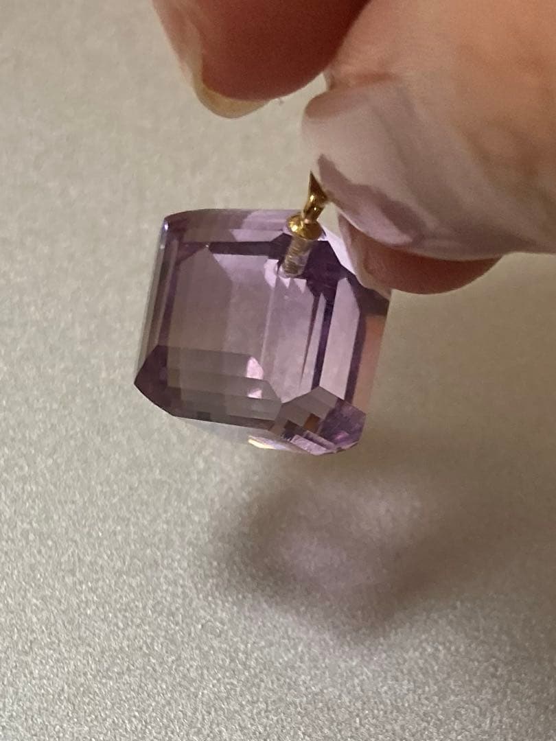 T*n様 ✨アメシスト　K18 キューブ　可愛いネックレス✨金曜日の夜まで限定出