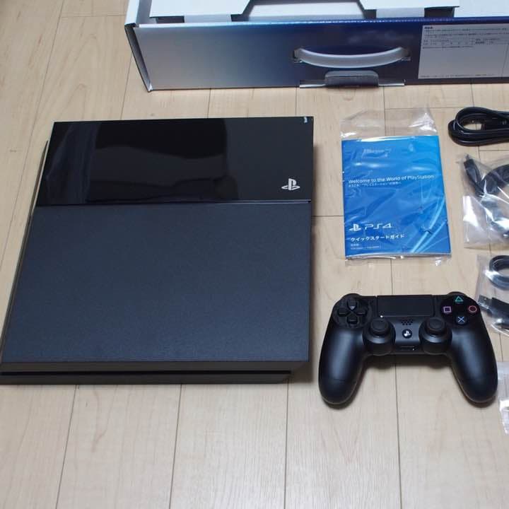 【激安】 PS4 本体 + ソフト