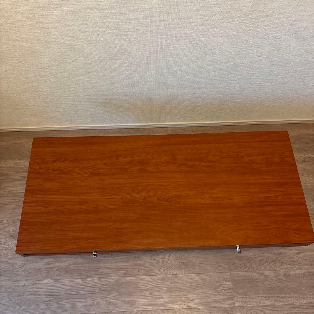 ブラウン木製センターテーブル 引き出し付き