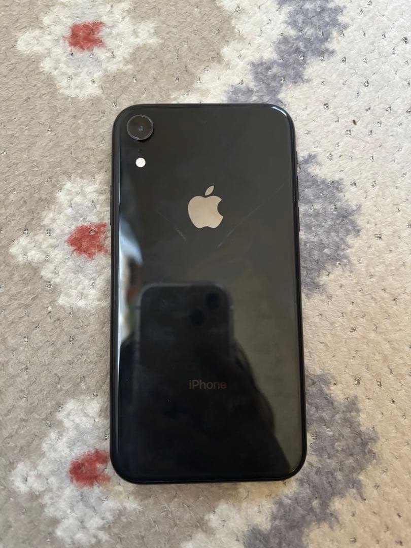 P*h様 Apple iPhone XR ブラック 本体