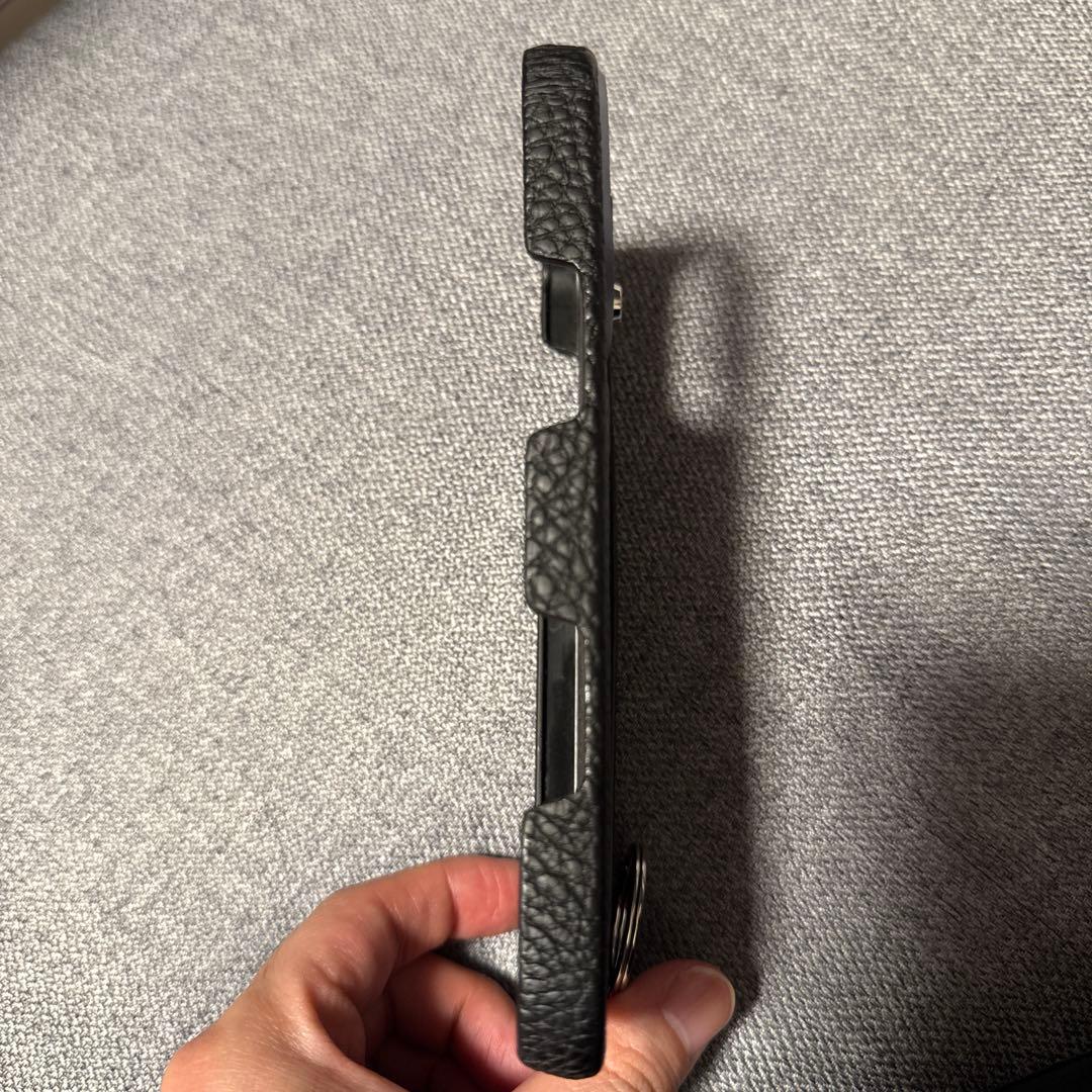 ボナベンチュラ　iPhone16promax ケース