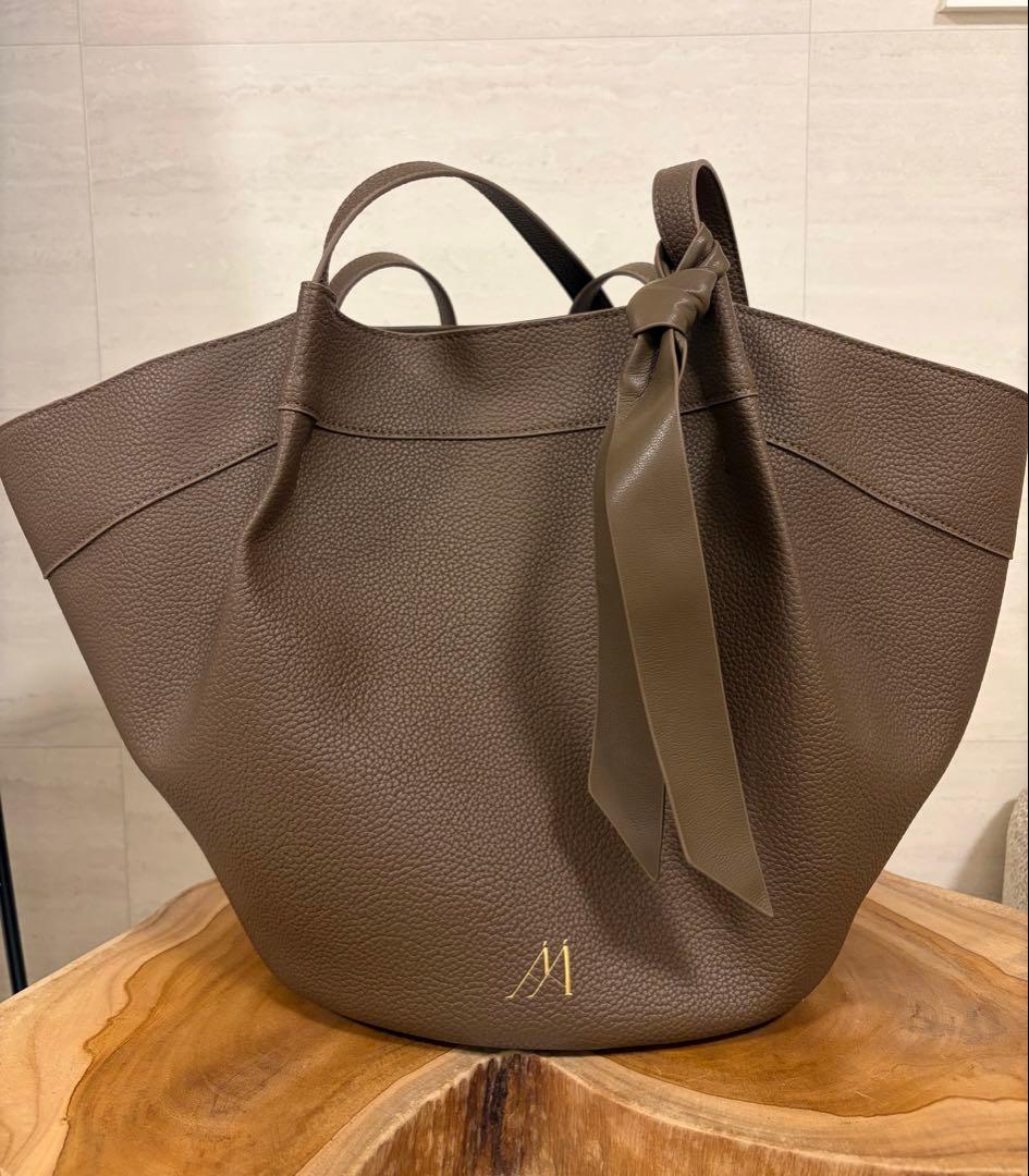 【完売】Aimeineエメインベッセルシェイプビッグトートバッグ