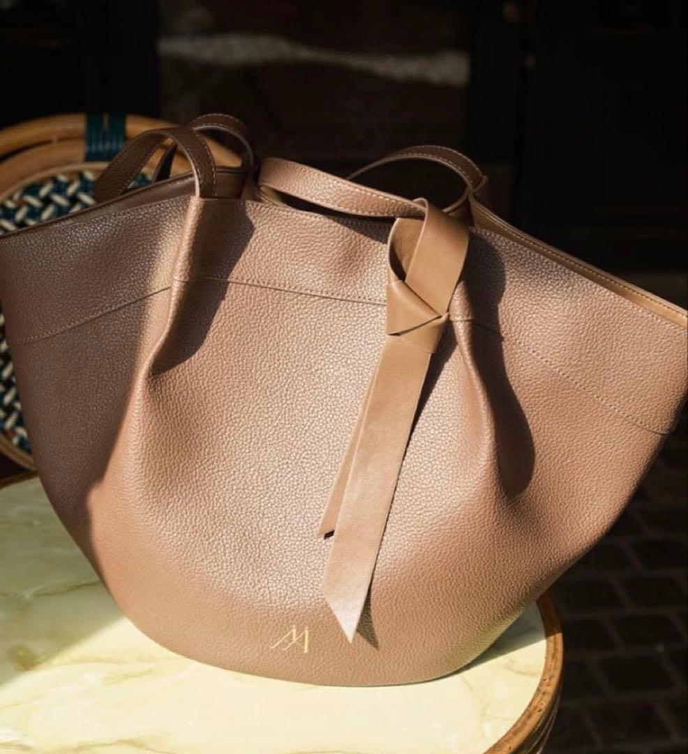 【完売】Aimeineエメインベッセルシェイプビッグトートバッグ