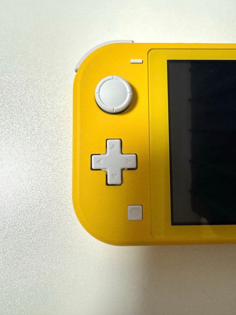 【動作確認済み】Nintendo Switch Lite イエロー 本体 箱付き