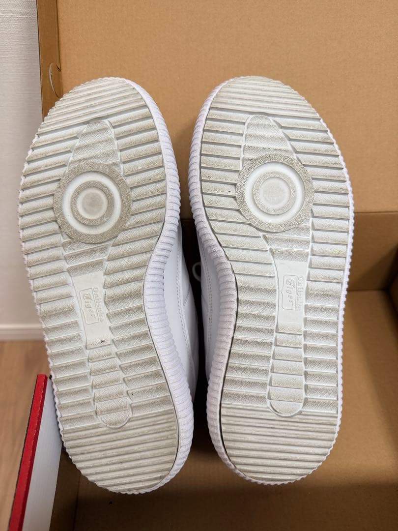 Onitsuka Tiger DELECITY ホワイトレザー厚底スニーカー