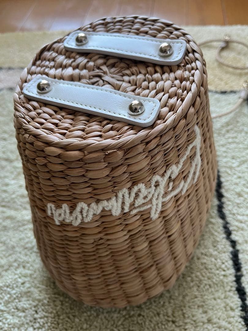 かおるこ様用　キタムラ　ベージュ かごバッグ ホワイトハンドル