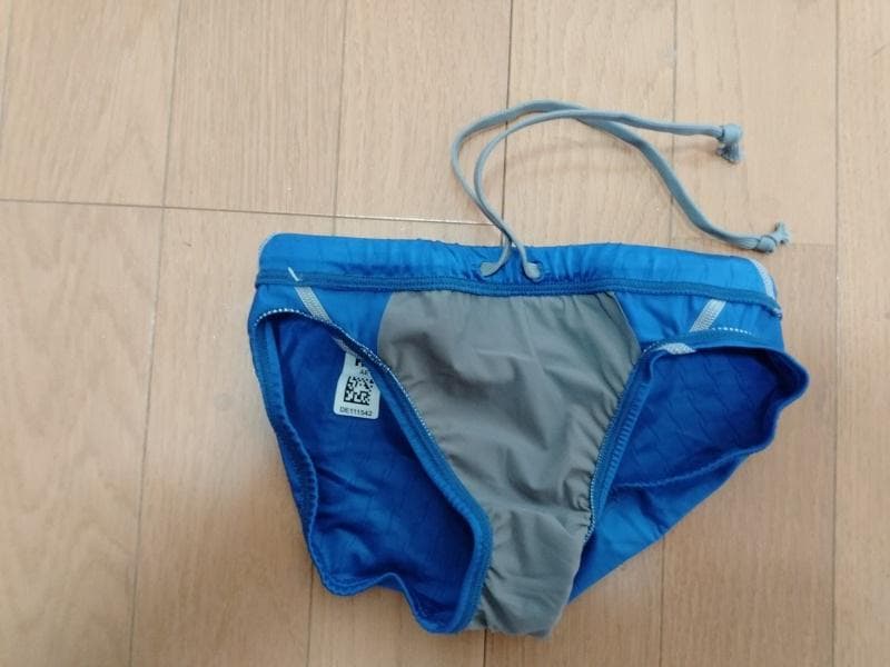 【新品タグ付き】arena FAR-2505MC 競泳水着 RBLU SS