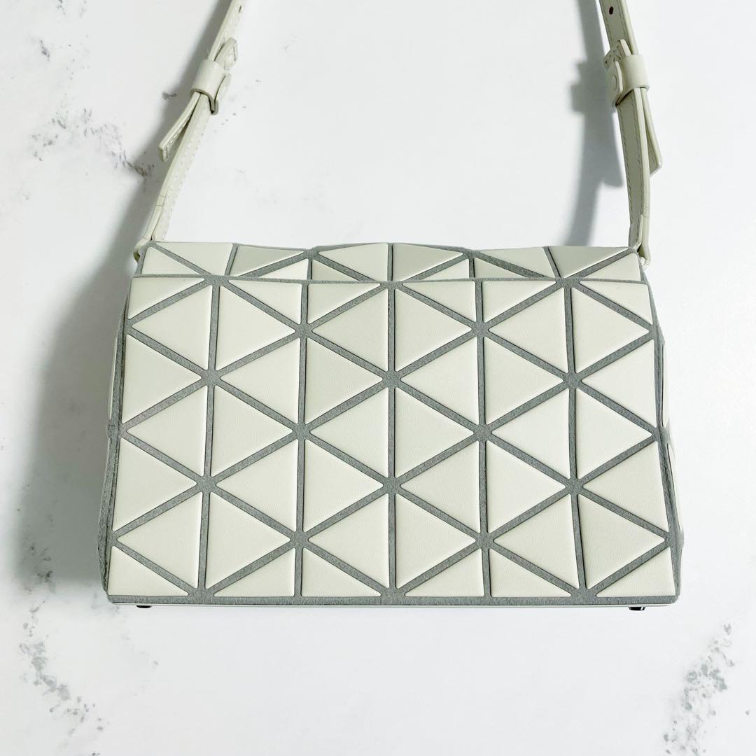 完売品　BAO BAO ISSEY MIYAKE FOSSETTE ショルダー