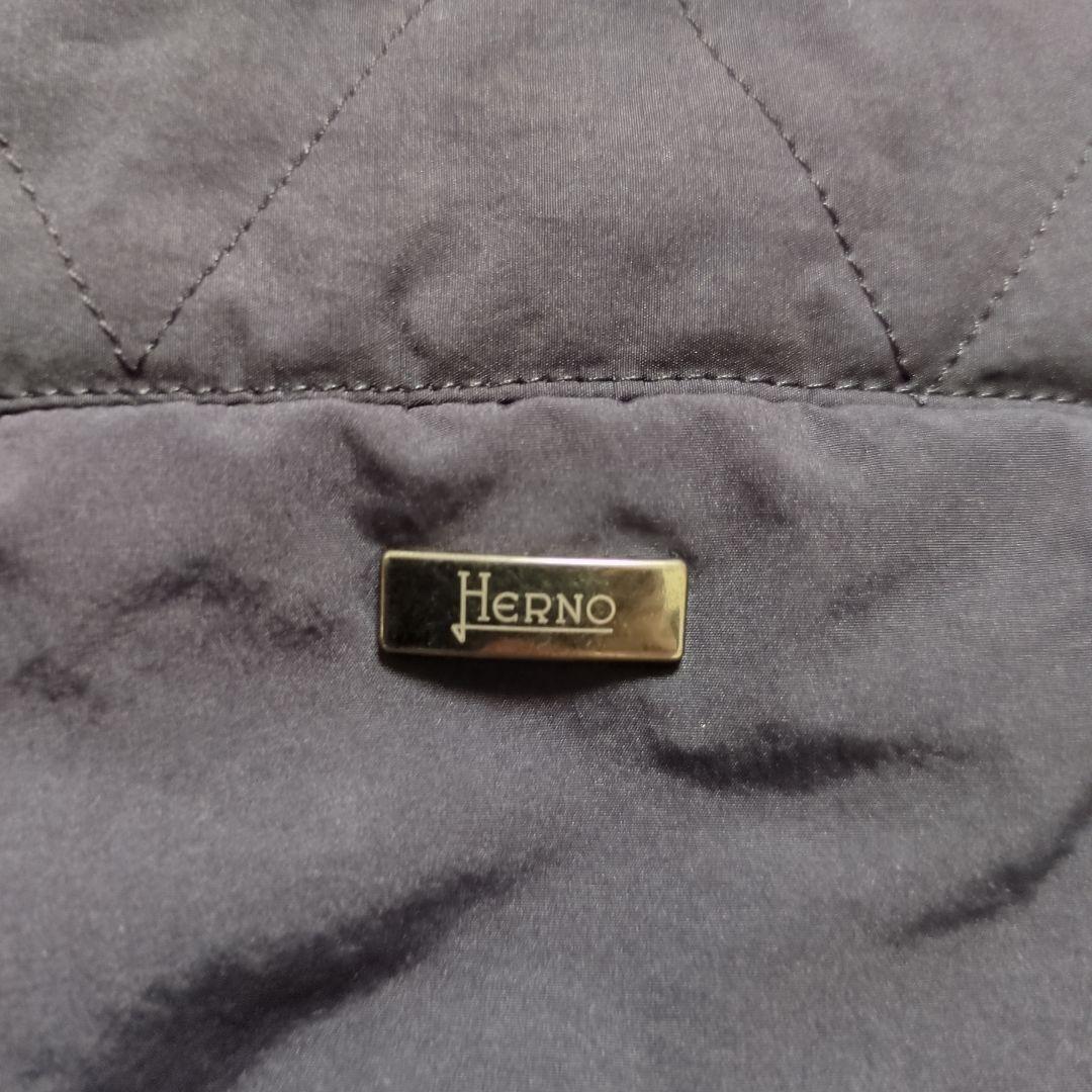 HERNO ヘルノ ダウンベスト フード付 ブラック メンズ 50