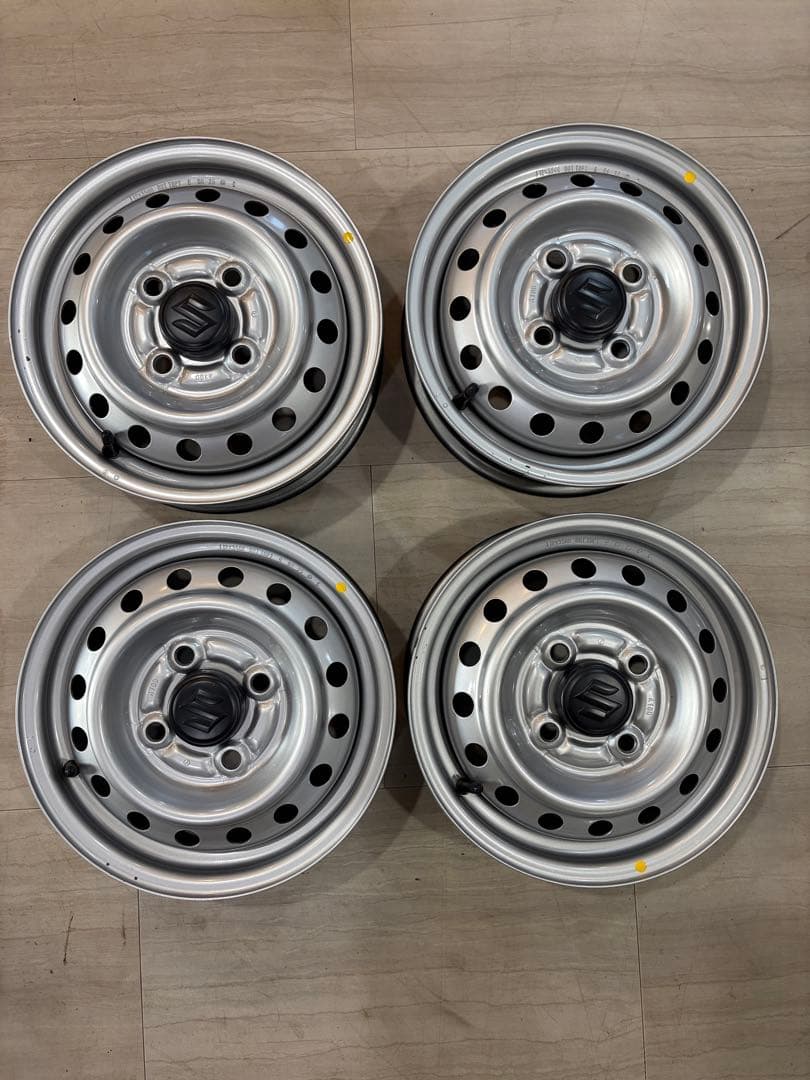 スズキ　スーパーキャリィ　軽トラ　DA16T 純正　ホイール