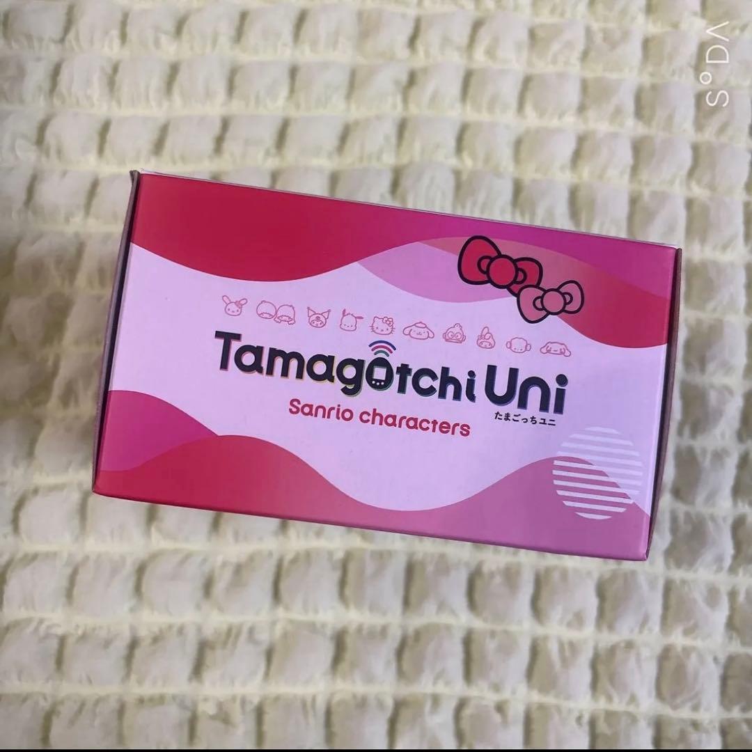 最終値下げ！　販売終了　たまごっちuni たまごっちユニ サンリオ 新品未開封品