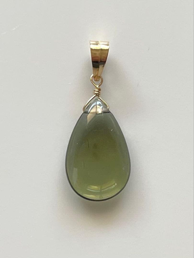 再お値下げ✨モルダバイト　ペンダントトップ