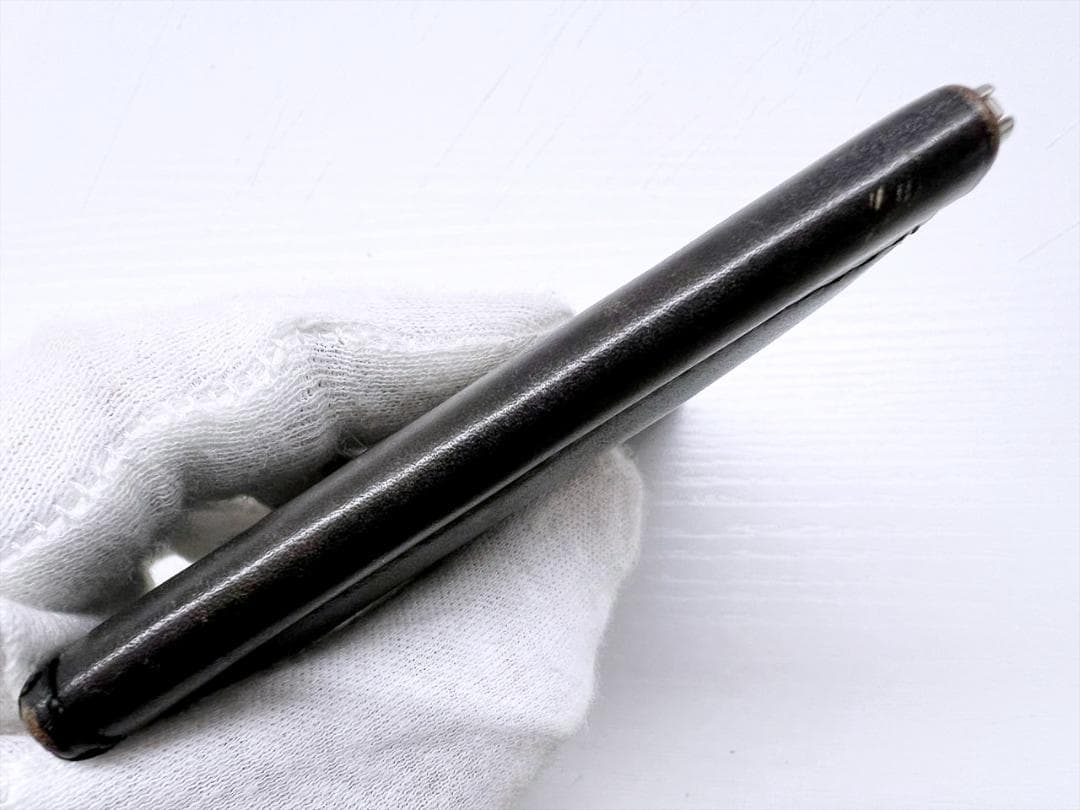 良好品　ベルルッティ　アッサオ　スクリットレザー　マネークリップ