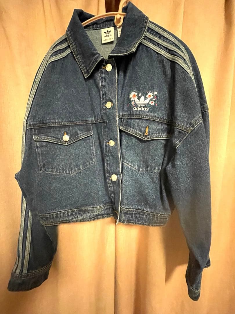 adidas 花柄　刺繍 デニムジャケット