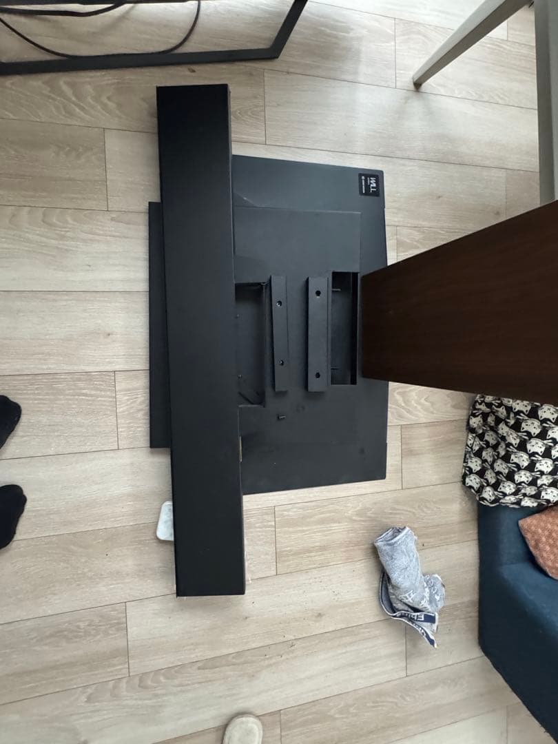 EQUALSWALLV3 LOW TYPE テレビスタンド 棚版二つ付き