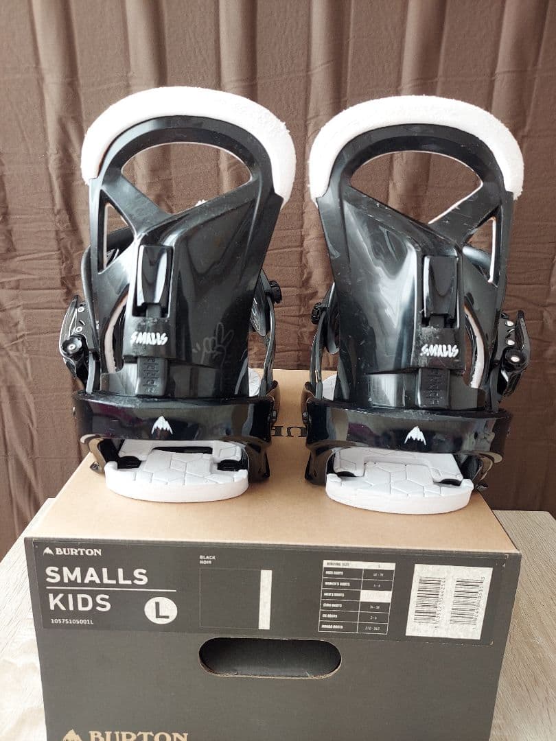 ボードGRAY SOLID 38&ビンBURTON SMALLS KIDSセット