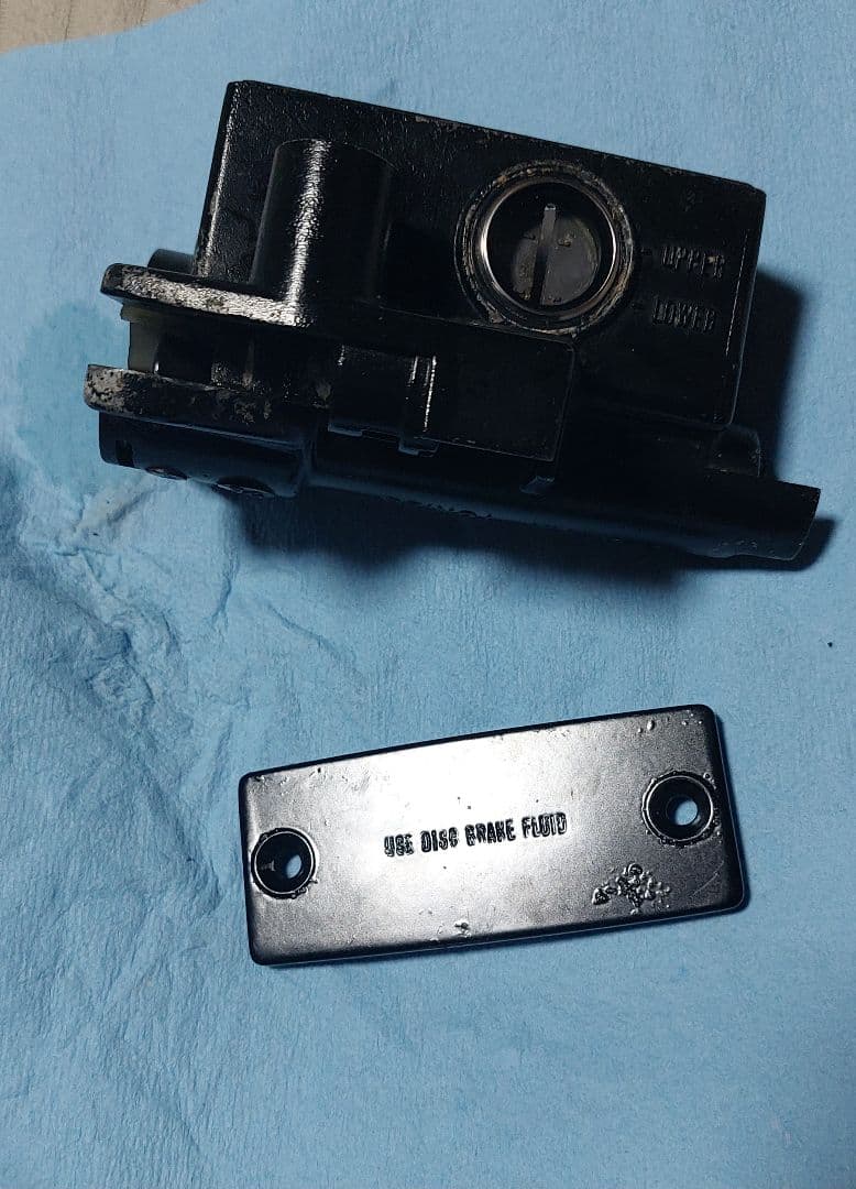 z400fx z550fx 純正フロントブレーキマスター内部清掃 OH済 5/8