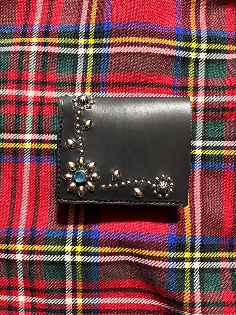 コンパクトウォレット フラワー&リーフスタッズ