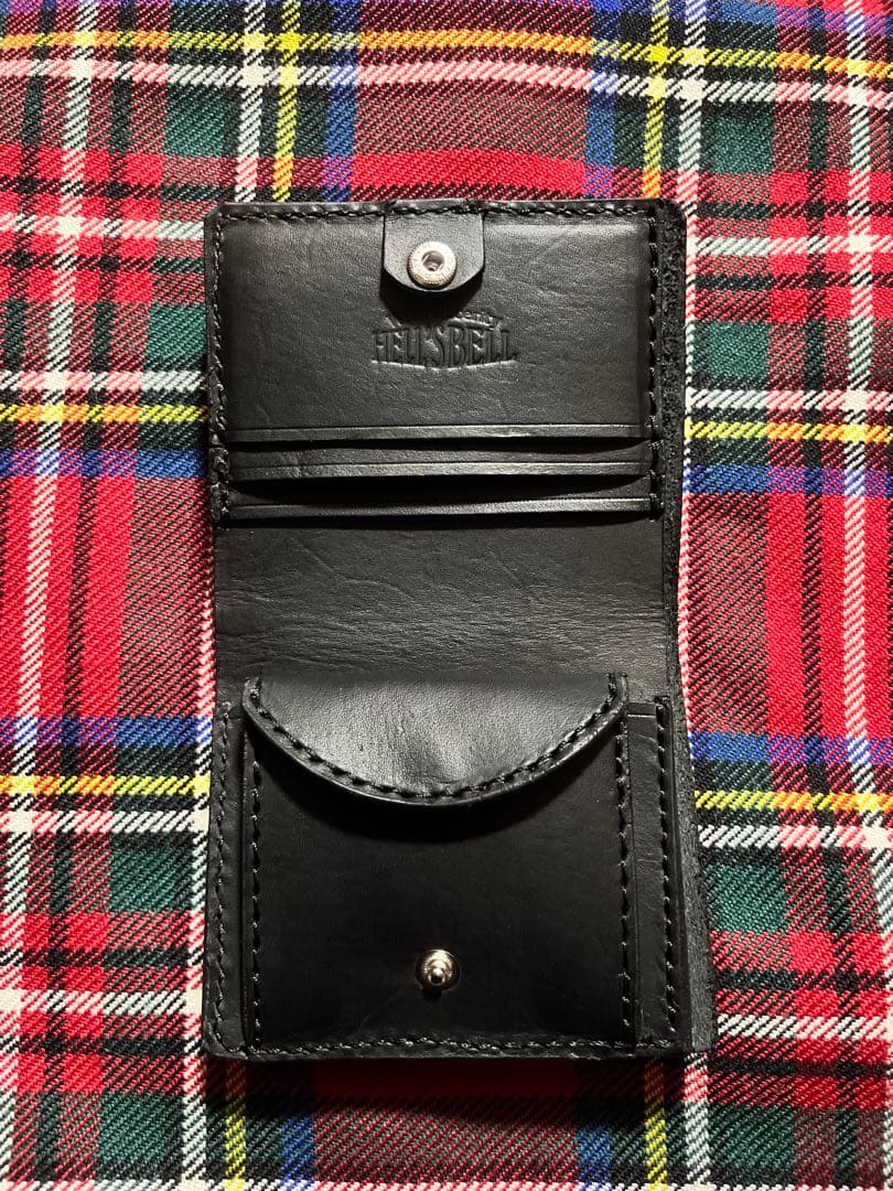 コンパクトウォレット フラワー&リーフスタッズ